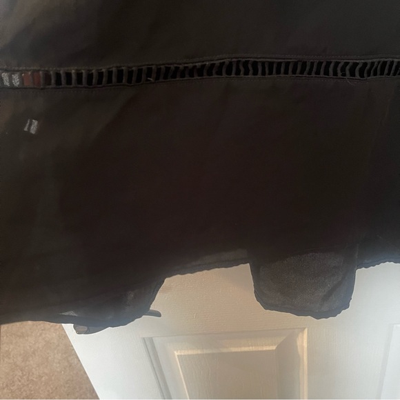 Philosophy Ladder Trim Bell Sleeve Top in Black XXL - Picture 8 of 10